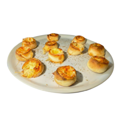 Gefüllte Pizzabrötchen